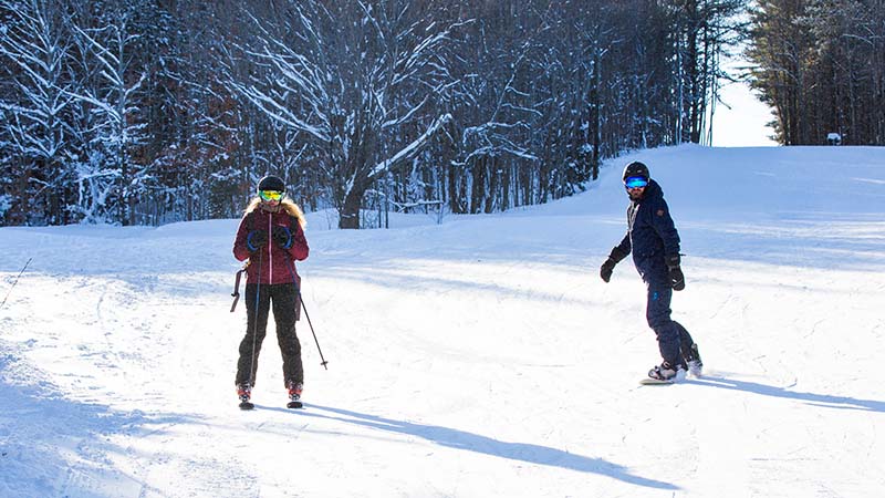 Navigating the Slopes with Breeze Ski Rentals: Your Ultimate Guide