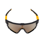 [color:black-yellow]