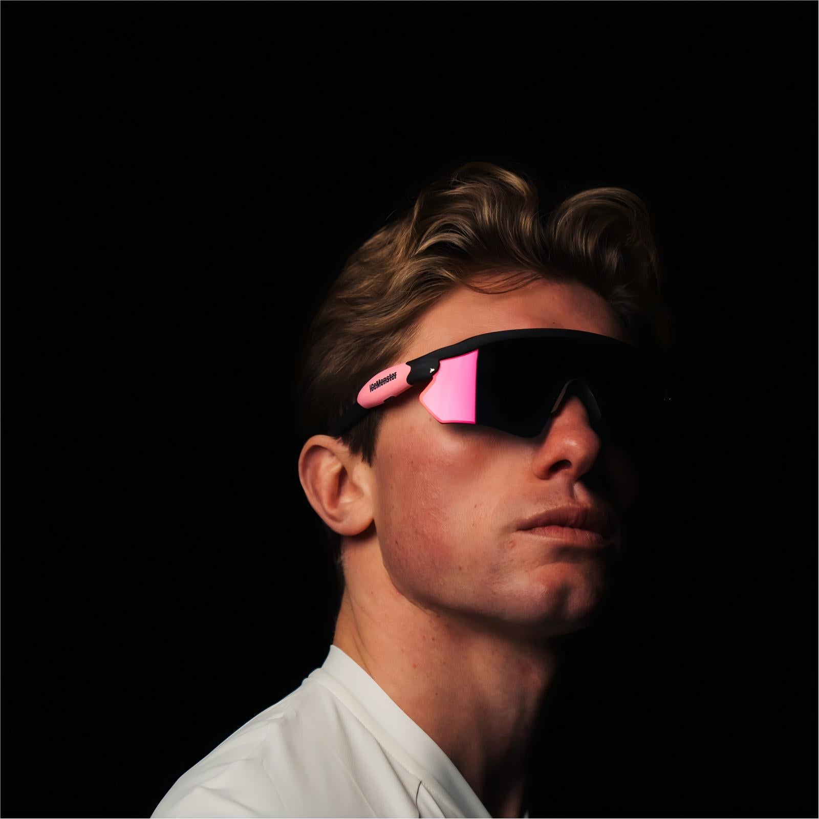 [color:Black-Pink][feature]