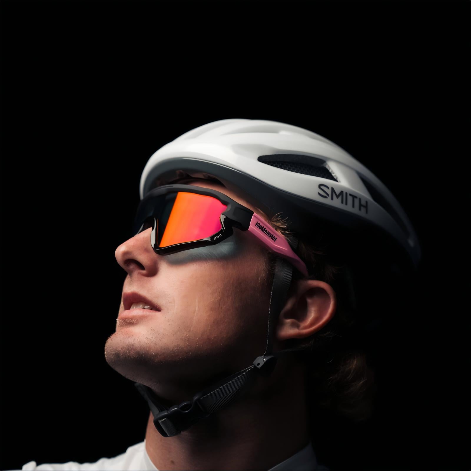 [color:Black-Pink][feature]